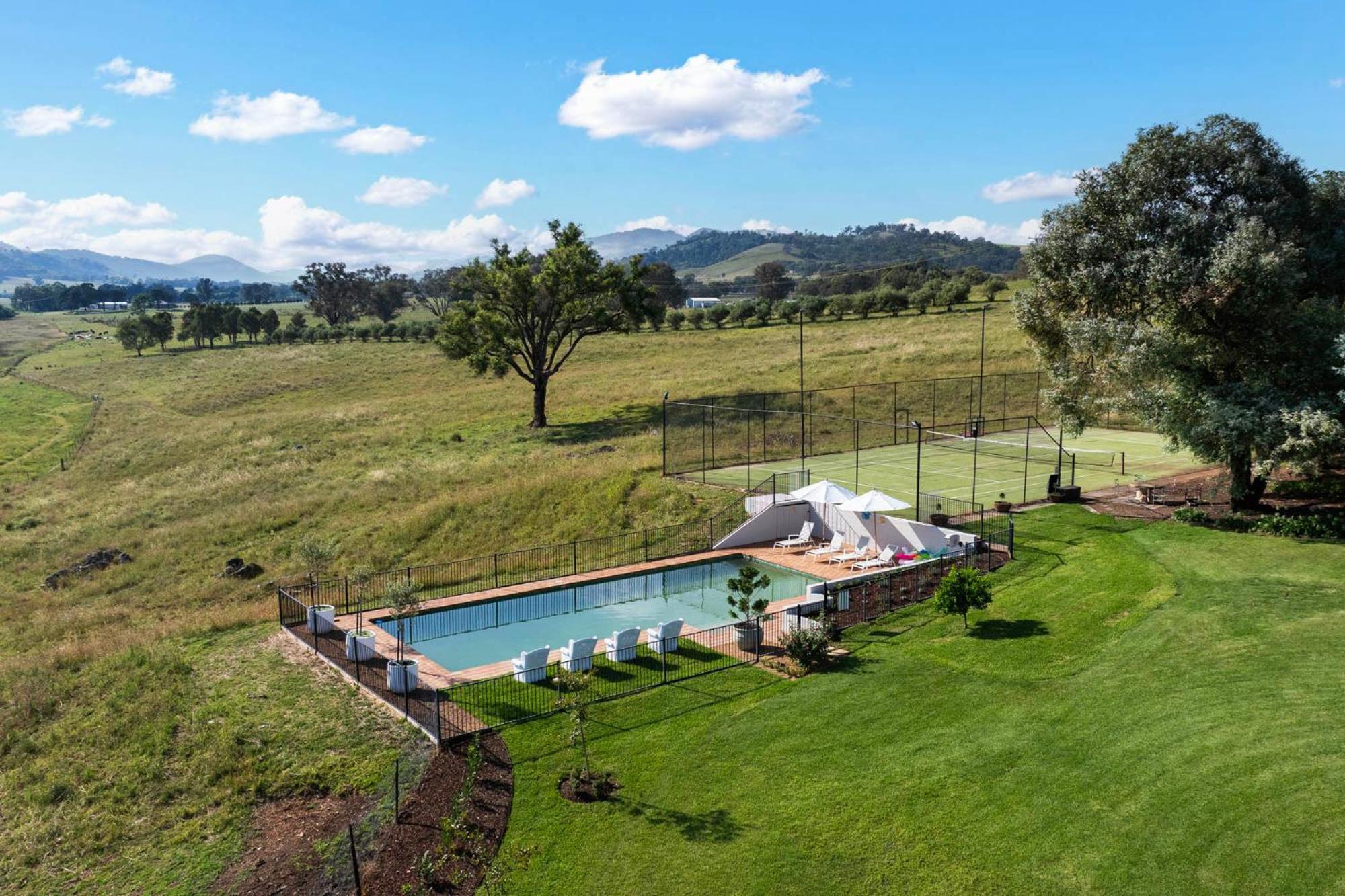 In The Grove, The Church, And Premium Private Homestead Farm stay